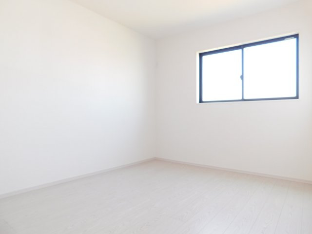 名古屋市北区北久手町の新築一戸建の洋室|◇洋室◇　　明るい洋室６．０帖　収納完備！　