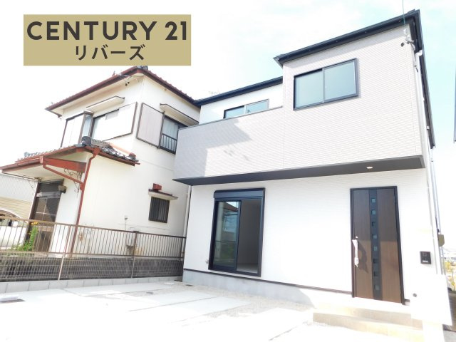 名古屋市北区北久手町の新築一戸建の外観|☆４号棟☆　　新価格！！いつでも見学出来ます♪（お問合せ当日、平日、水曜、夜間でもＯＫ）　駐車並列２台ＯＫ！　ＺＥＨ水準仕様！　エアポートウォーク名古屋まで徒歩６分♪　