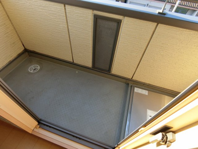 【バルコニー】 | メゾン高津