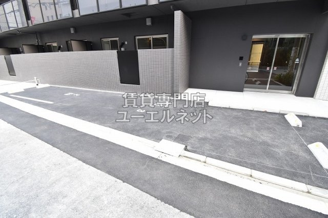 【駐車場】 | グランディア大阪ノース | 敷地内駐車場