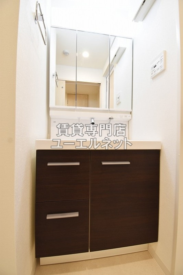 【洗面所】 | グランディア大阪ノース | 独立洗面台