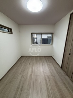 【洋室】 | 八尾市田井中3丁目築浅戸建 | 八尾市田井中3丁目築浅戸建　洋室