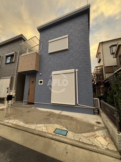 【エントランス】 | 八尾市田井中3丁目築浅戸建 | 八尾市田井中3丁目築浅戸建　エントランス