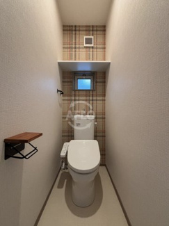 【トイレ】 | 八尾市田井中3丁目築浅戸建 | 八尾市田井中3丁目築浅戸建　トイレ