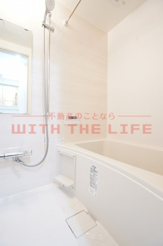 THE　NOBLES諏訪野町Ⅱ（ザノブレス）【キャッシュバック対象物件】の浴室|お風呂です