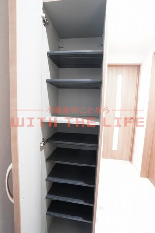 THE　NOBLES諏訪野町Ⅱ（ザノブレス）【キャッシュバック対象物件】の収納|ちょっとした収納スペースも充実しています
