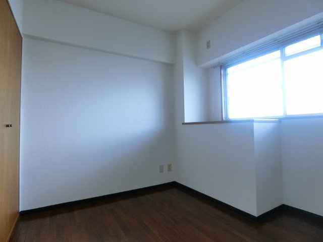 【洋室】 | リヴェールド和泉