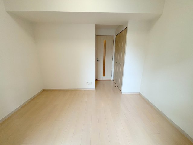 エステムコート新大阪Ⅷレヴォリスの居間・リビング