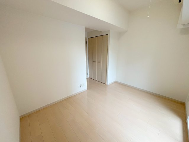 エステムコート新大阪Ⅷレヴォリスの寝室