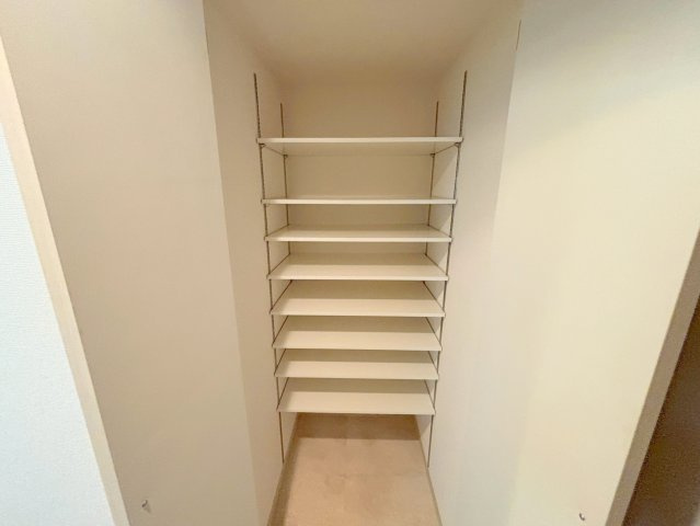 エステムコート新大阪Ⅷレヴォリスの収納