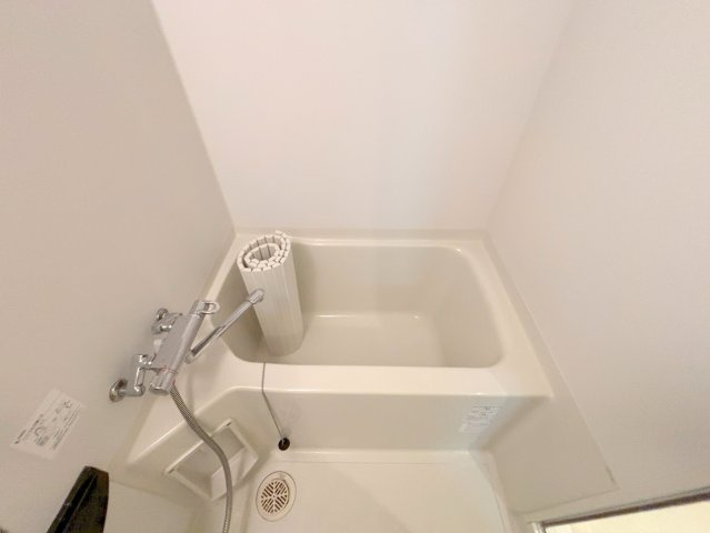 エステムコート新大阪Ⅷレヴォリスの浴室