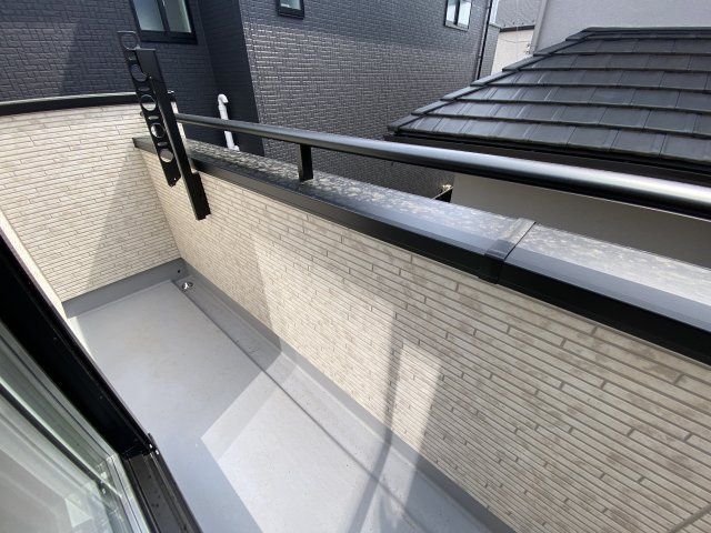 新築戸建 東村山秋津町4丁目 全7棟のバルコニー