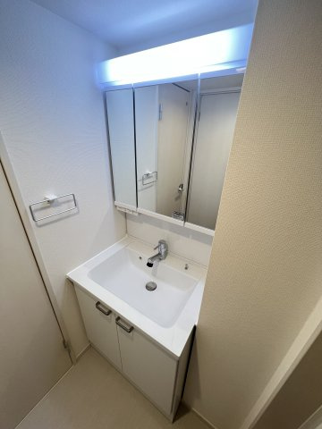 【独立洗面台】 | ヴィラ検見川浜