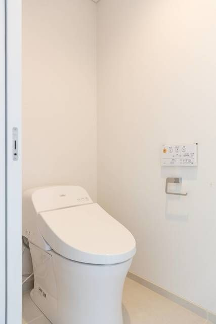 W-HOUSE Ⅲのトイレ