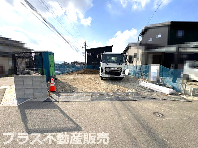 【外観】 | 糟屋郡須恵町上須惠25期　4号棟（全7区画）【仲介手数料無料・0円】 | 現地写真。プラス不動産販売なら、現場の全ての棟をまとめてご見学頂けます。