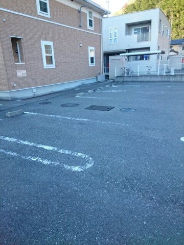 グリーンガーデン・いのの駐車場|駐車場