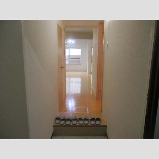 【玄関】 | ウインズコート高井田