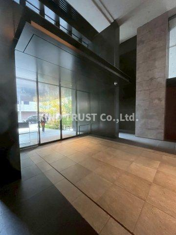 グランドメゾン新梅田タワー THE CLUB RESIDENCEのロビー|落ち着いたロビーです