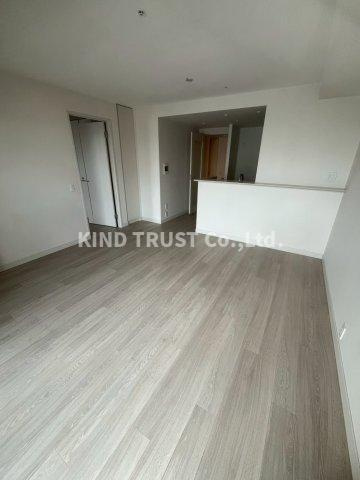 グランドメゾン新梅田タワー THE CLUB RESIDENCEの居間・リビング|ゆったり過ごせる居間です