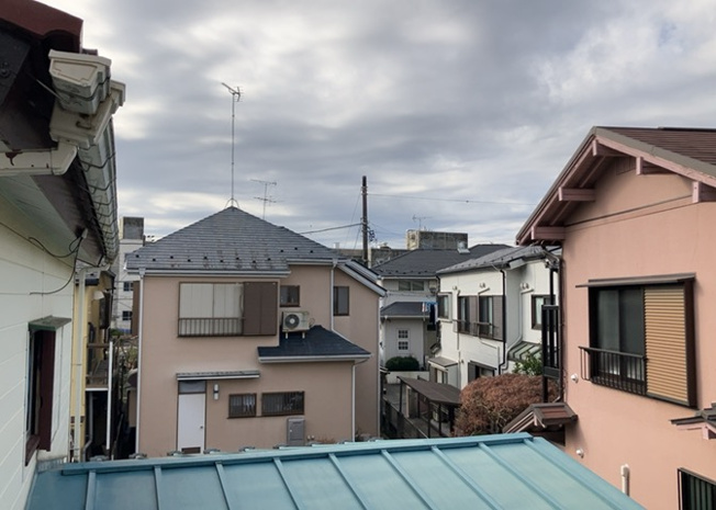 【展望】 | 眺望を気にして物件を探す場合、前面に建物が建っていないか現地で確認しましょう！前面に建物があると景色はもちろん、日当たりや風通しにも影響が出てきます。住んだ時のことを想像しながら現地見学をしましょう。