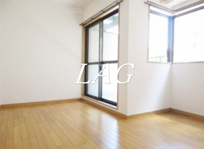 【居間・リビング】 | クレール本町 | 洋室のお部屋です。