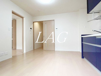 【居間・リビング】 | パーク　バレンシア | 洋室のお部屋です。