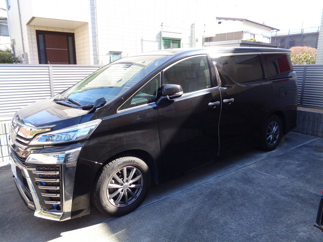 メゾン　クレドールの駐車場
