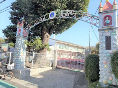 【周辺】 | 【仲介手数料２９０万円が無料！】■太陽光発電■住宅性能評価７項目で最高評価 | 現地から６０ｍに千歳幼稚園があります。
【諸費用２９０万円ＯＦＦ！】
詳細は「物件概要」の「諸費用」欄をご確認下さい！
