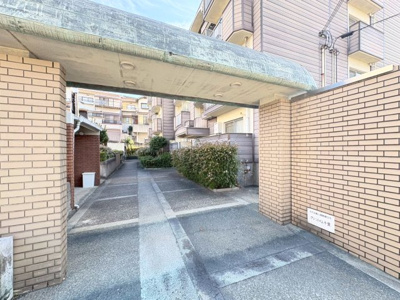 【エントランス】 | グリーンハイム千里１