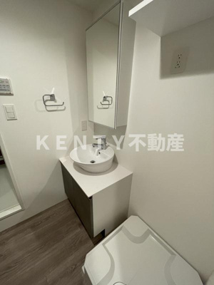 【洗面所】 | ＬＥＧＡＬＡＮＤ西五反田 | 使いやすい洗面所です