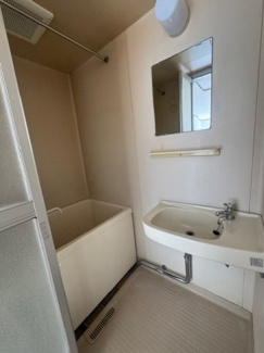 【浴室】 | コスモハイツ陽和 | コンパクトで使いやすいお風呂です