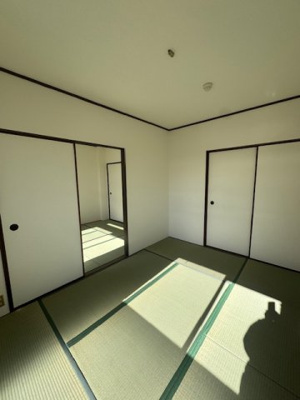 【和室】 | コスモハイツ陽和 | 日本らしい落ち着いた雰囲気の和室です