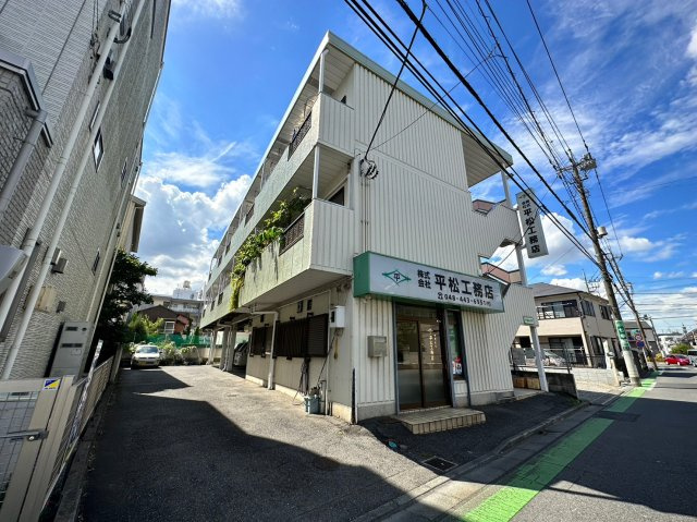 平松ハイツ