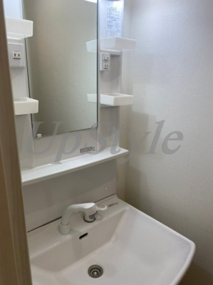 【洗面所】 | レオニス