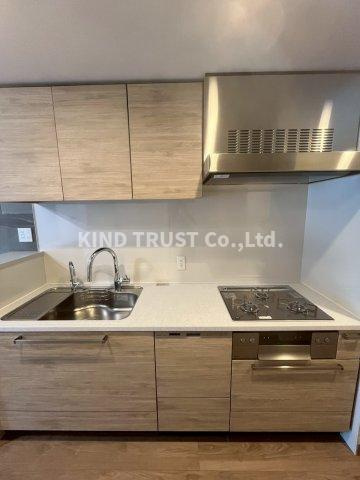 グランドメゾン新梅田タワー THE CLUB RESIDENCEのキッチン|きれいなキッチンです