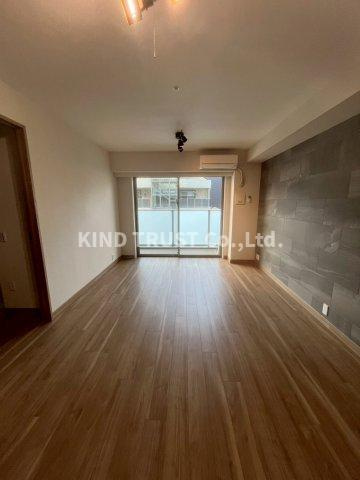 グランドメゾン新梅田タワー THE CLUB RESIDENCEの居間・リビング|使いやすいリビングです