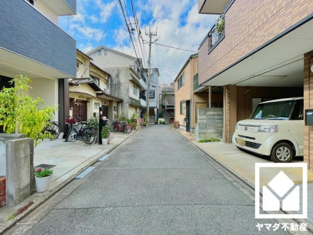 伏見区竹田久保町の前面道路含む現地写真