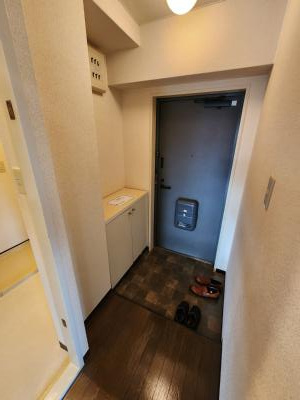 ウインドベル四条大宮の玄関