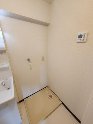 ウインドベル四条大宮の設備|室内洗濯機置き場