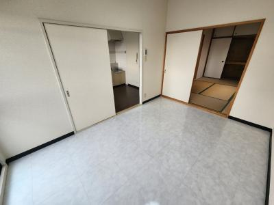 ウインドベル四条大宮の子供部屋|洋室