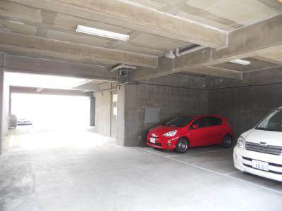 ウインドベル四条大宮の駐車場