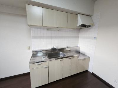 ウインドベル四条大宮のキッチン|2口コンロ設置可