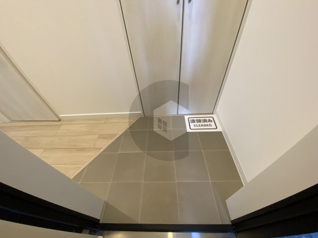 ルクレール大蓮2の玄関