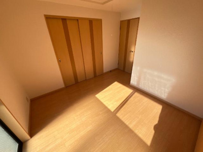 【寝室】 | ＨＡＰＰＩＮＥＳＳ | 洋室