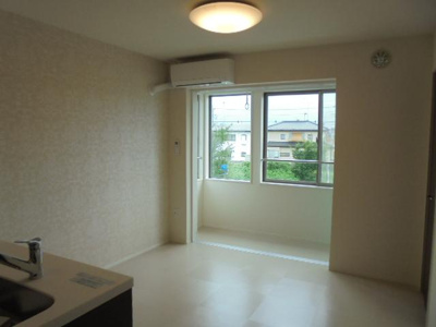 【居間・リビング】 | フローリッシュ | リビング