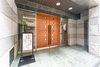 【エントランス】 | リブゼ横浜サザンスクエア