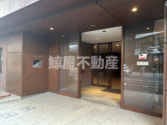 アクティ東仲通りのエントランス|ゆとりのあるエントランスです