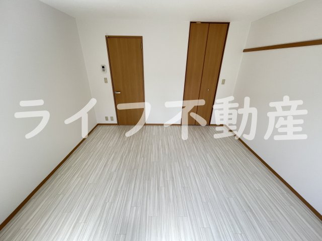 D・スクウェアのその他