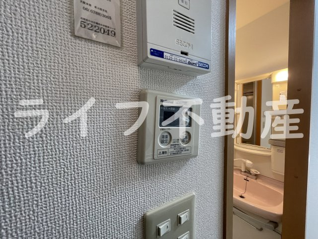 D・スクウェアのその他