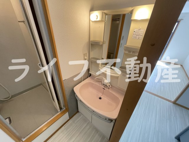 D・スクウェアの独立洗面台|独立洗面台で身支度をすべて済ませてしまいましょう